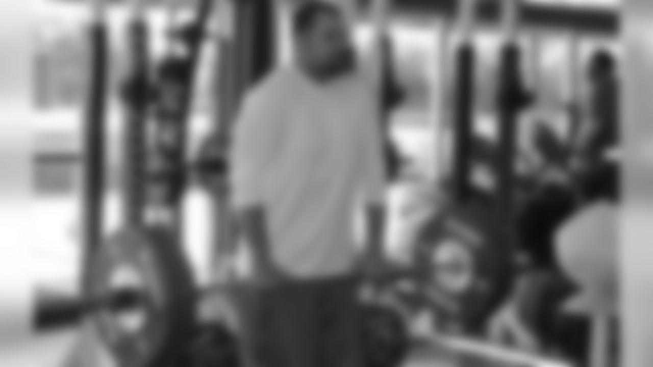 Nathan Hodel gets in shape