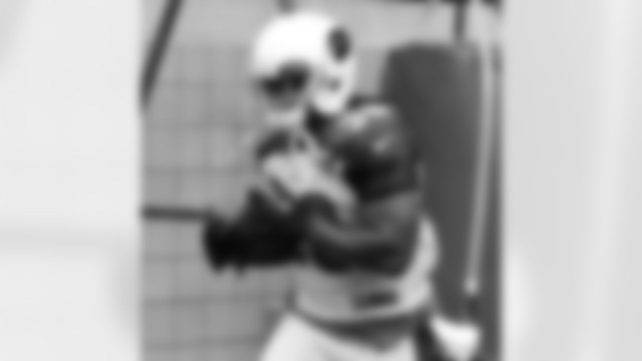 RB Robert Hughes