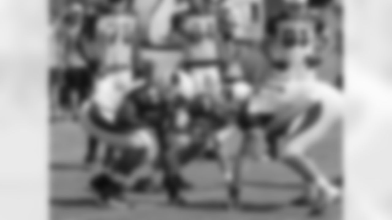 T Jamaal Johnson-Webb (62) in a drill