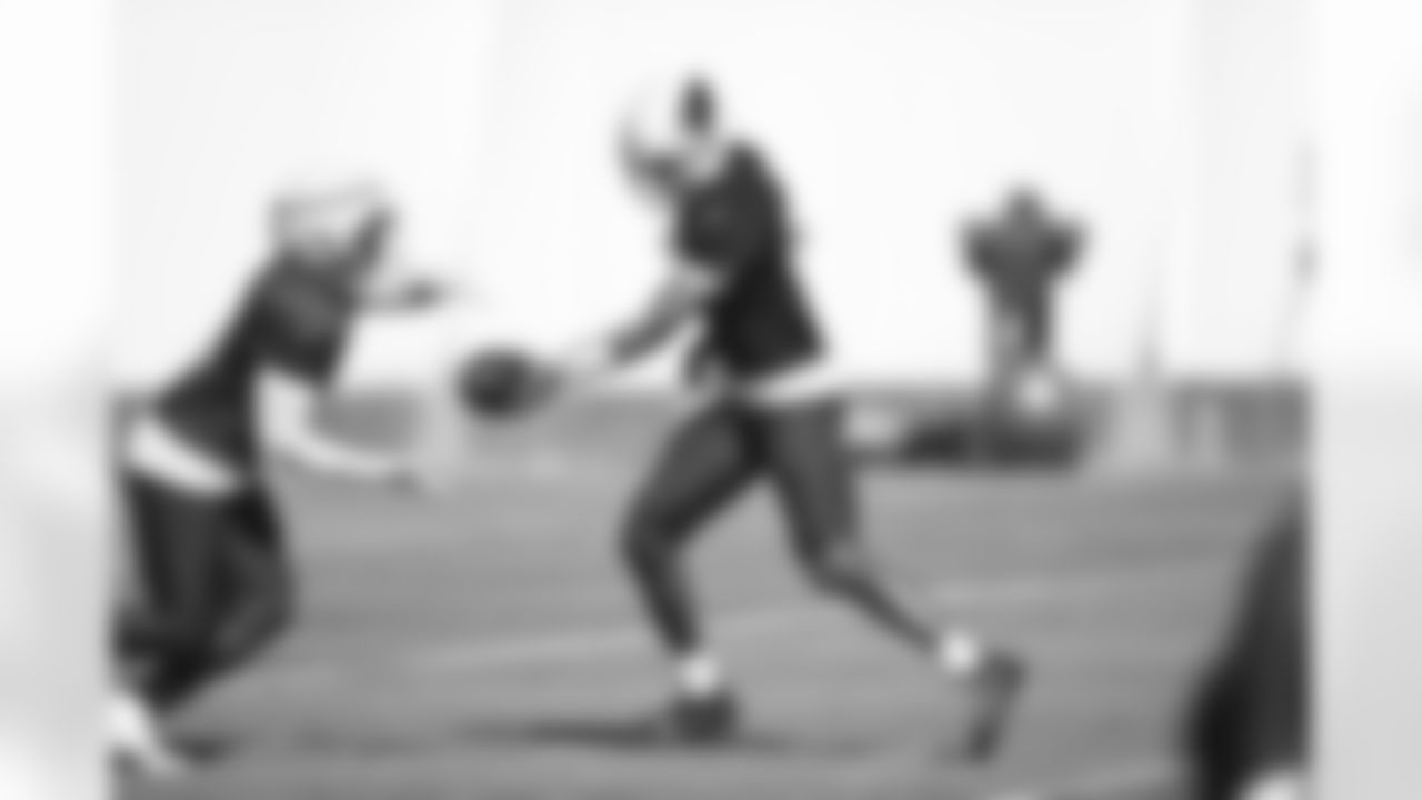 Arizona Cardinals quarterback Joshua Dobbs (9) during practice at the Dignity Health Training Facility on Thursday, October 26, 2023 in Tempe, AZ.