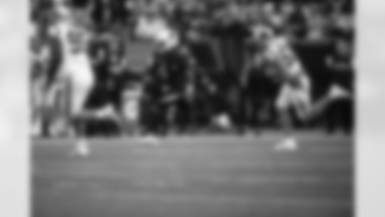 Arizona Cardinals quarterback Kyler Murray (1) during the 2022 regular season game between the Arizona Cardinals and the Carolina Panthers on Sunday, Oct. 2, 2022 in Charlotte, NC.