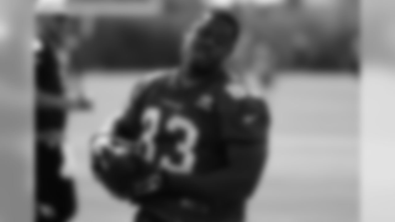 TE Gerald Christian