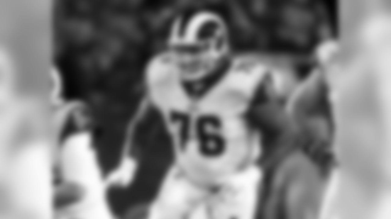 Guard Rodger Saffold