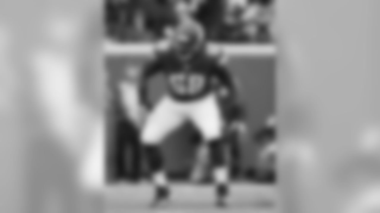 T T.J. Clemmings
