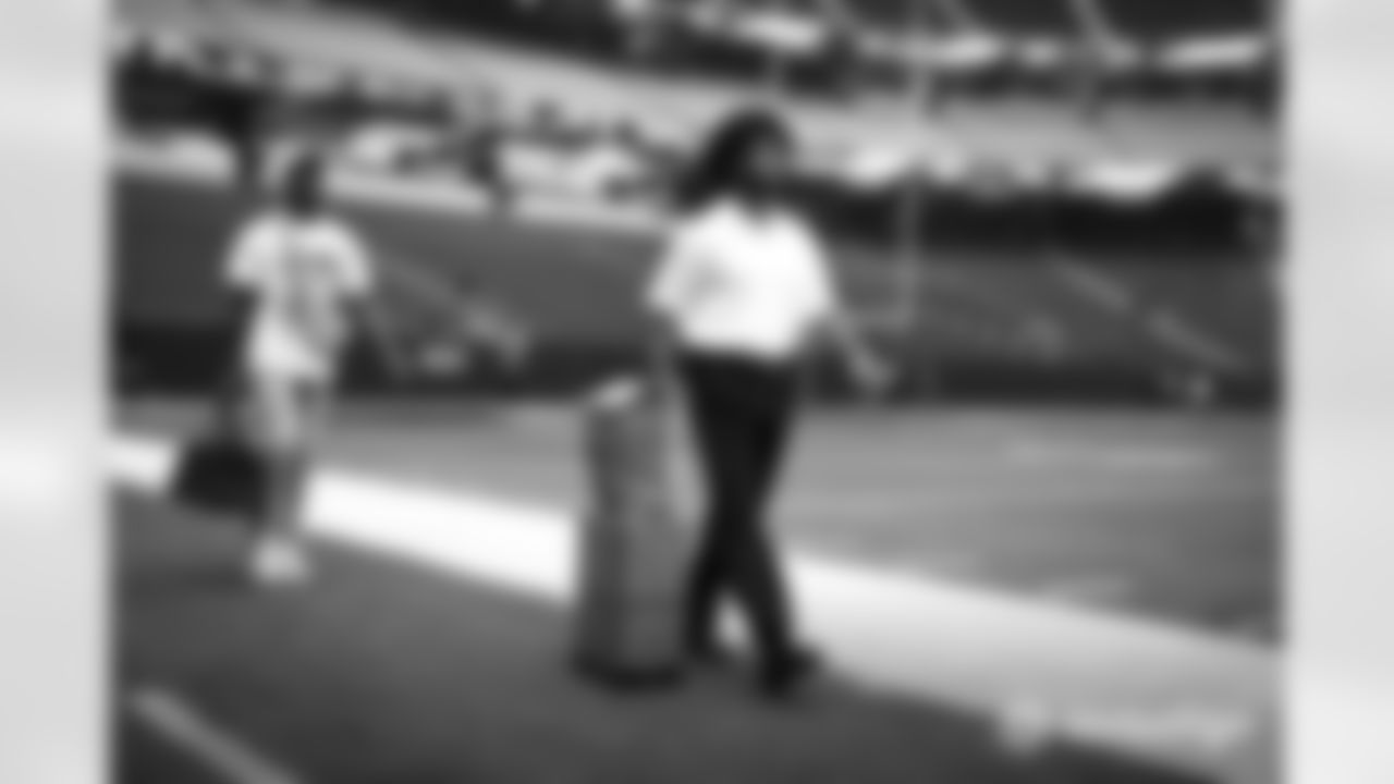 Arizona Cardinals quarterback Kyler Murray (1) during the 2022 regular season game between the Arizona Cardinals and the Las Vegas Raiders on Sunday, Sept. 18, 2022 in Las Vegas, NV.