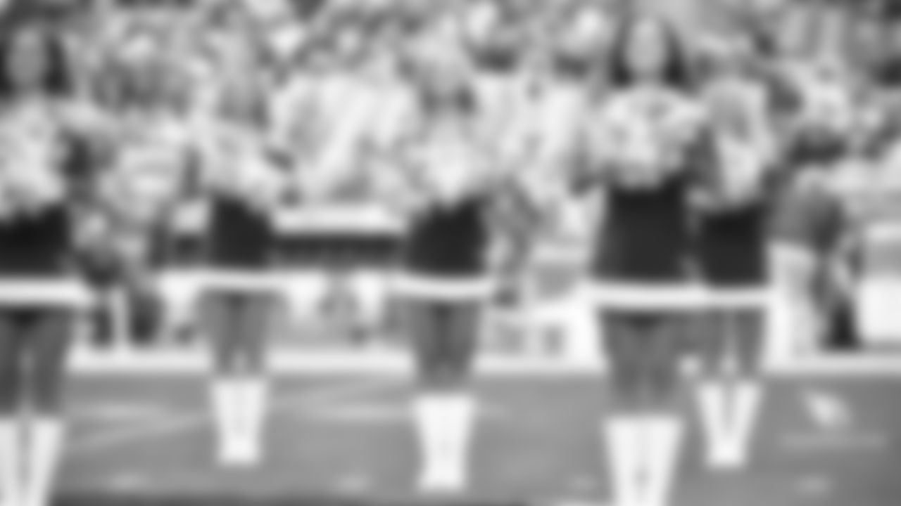 Images of the Cardinals cheerleaders during the Week 16 matchup at State Farm Stadium
