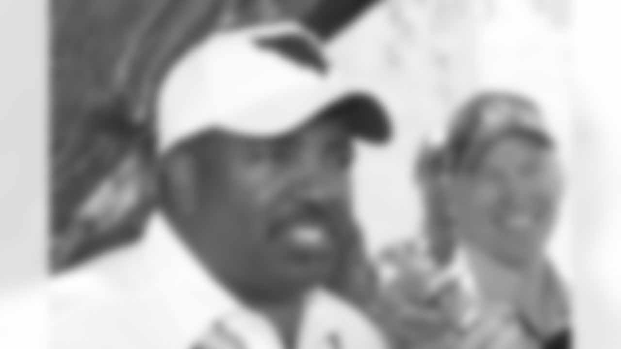 Coach Denny Green in 2004