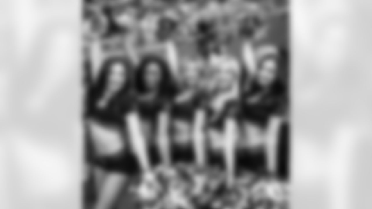 The Arizona Cardinals Cheerleaders during the Week 5 game against the Cincinnati Bengals on Sunday, Oct. 8, 2023.