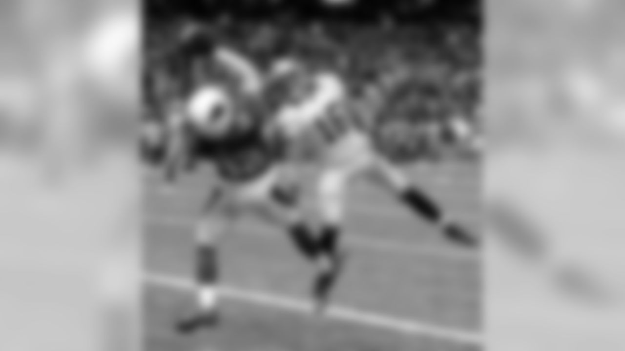 S Tyrann Mathieu - 2 interceptions