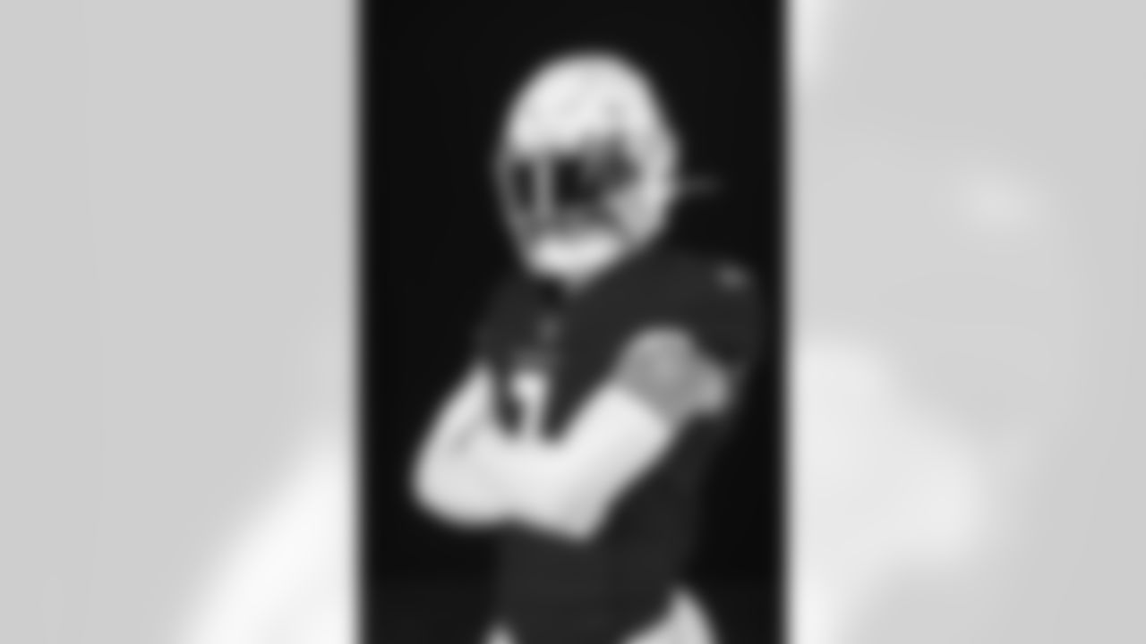 Arizona Cardinals cornerback Byron Murphy Jr. (7) poses for a photo during Cardinals Media Day on Monday, June 13, 2022 in Tempe, AZ.