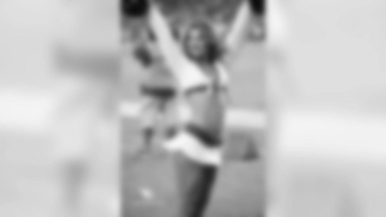 Images of Cardinals cheerleader Skye during the 2018 season