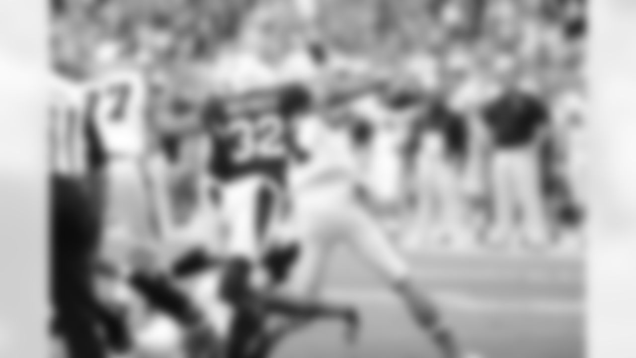 S Tyrann Mathieu lunges at Panthers quarterback Cam Newton.