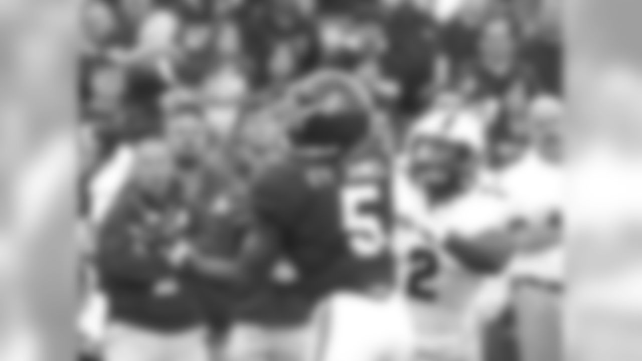 Alabama's Cyrus Jones: Projected fourth-rounder