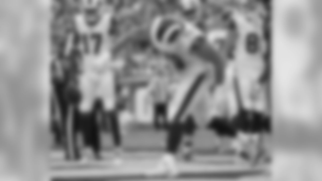 Offensive tackle Rob Havenstein