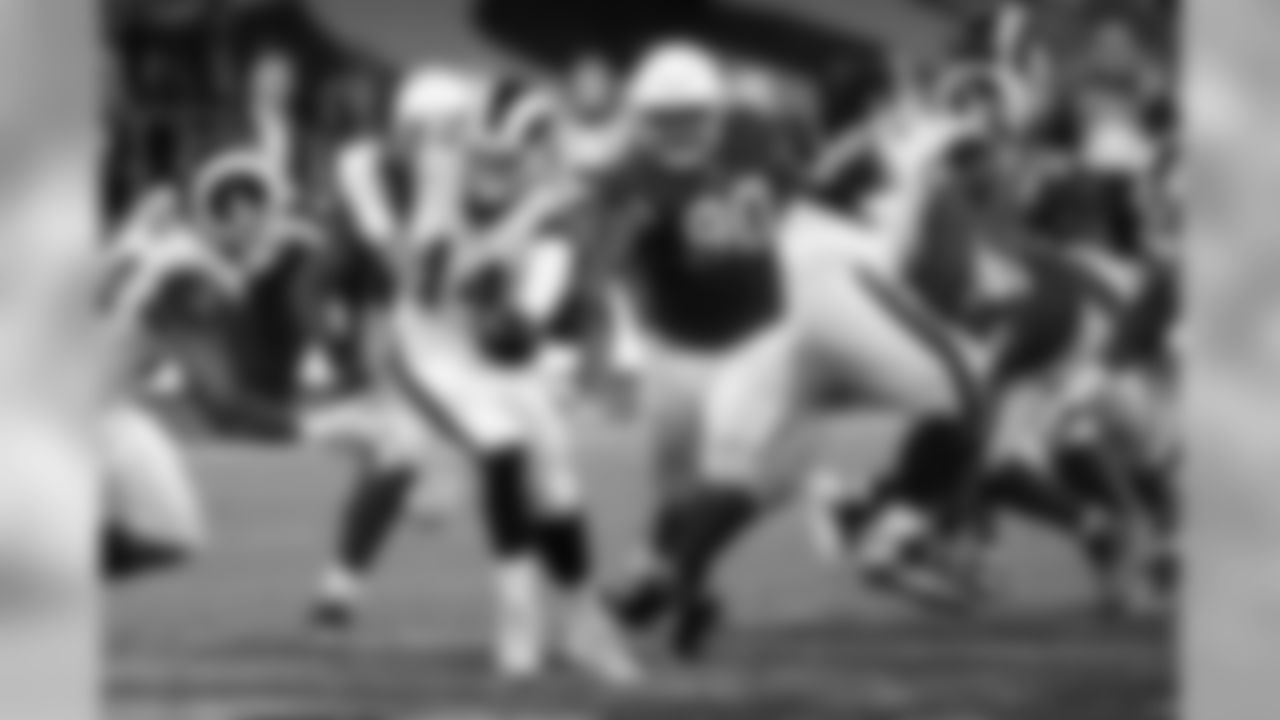 2017: DL Robert Nkemdiche breaks through the line of scrimmage