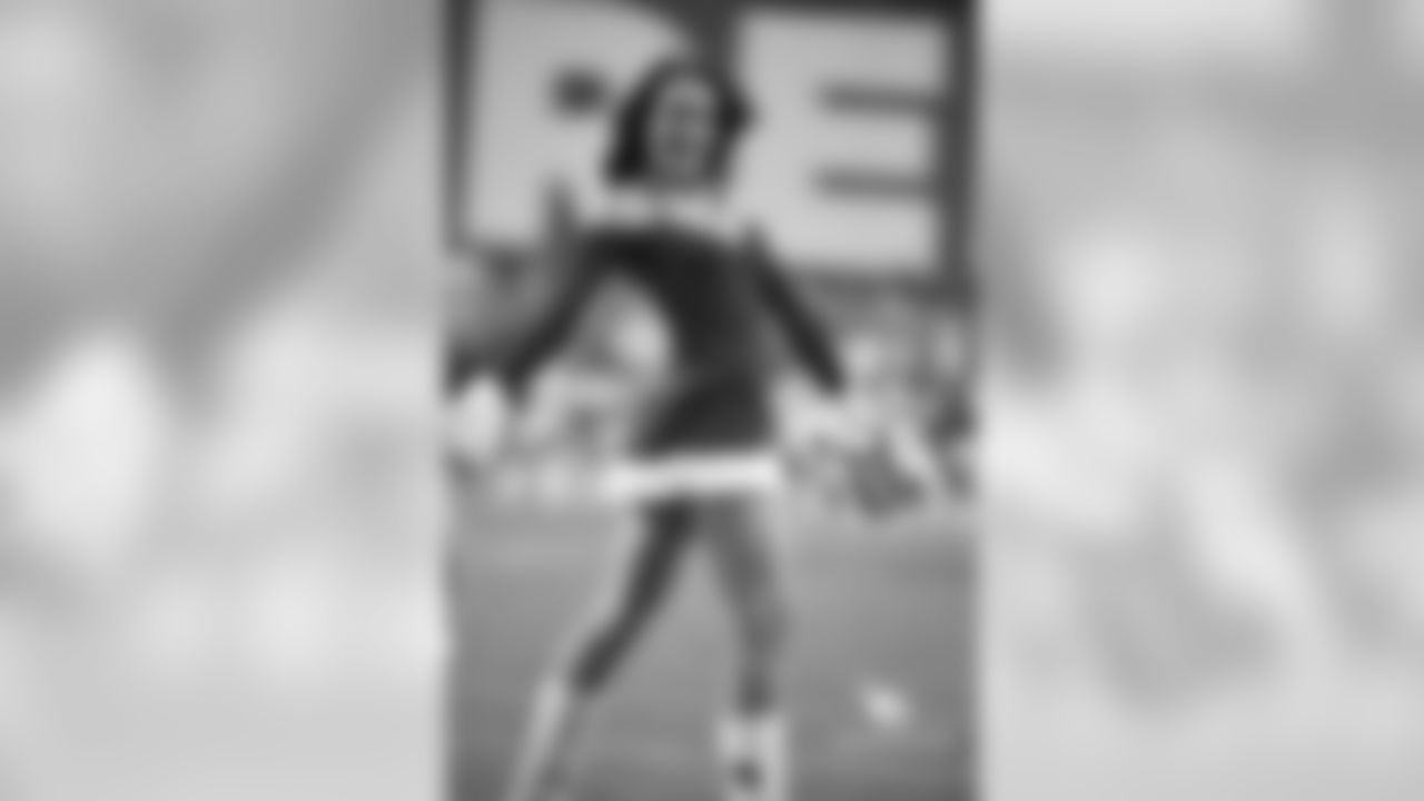 Images of Cardinals cheerleader Shae from the 2018 season