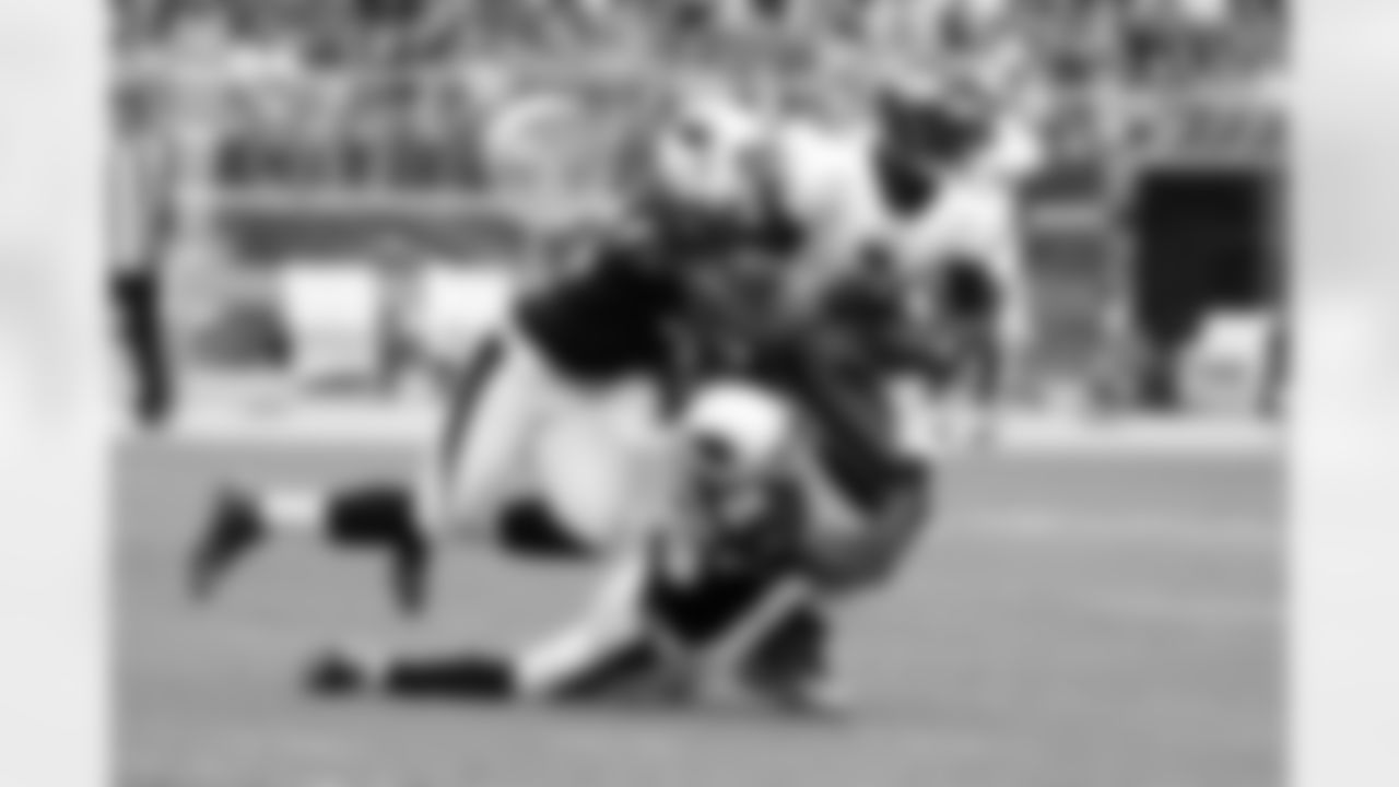 Michael Vick 9/23/12 - 4 rushes, 15 yds