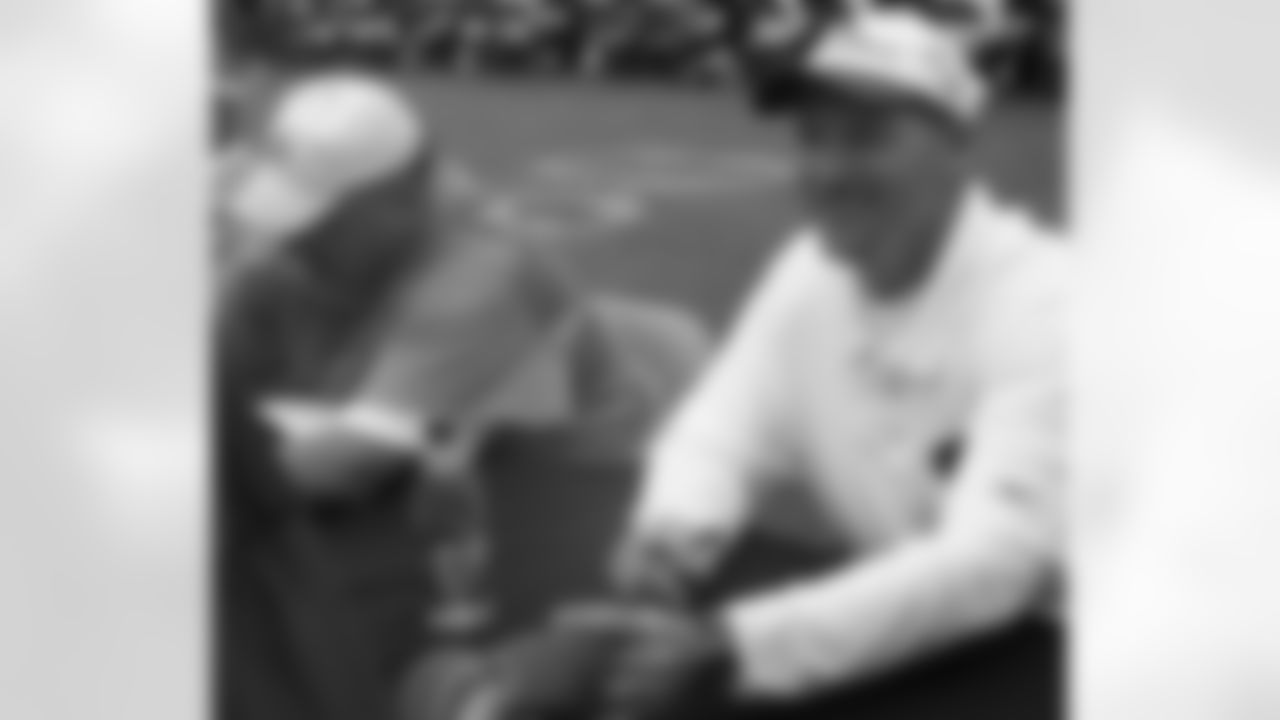 Coach Whisenhunt and Coach Grimm