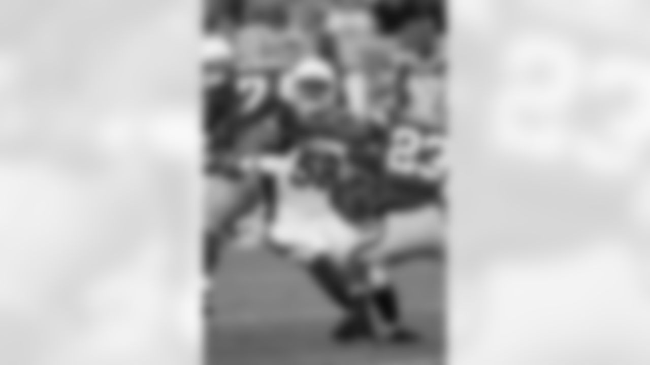 LB Daryl Washington is being held