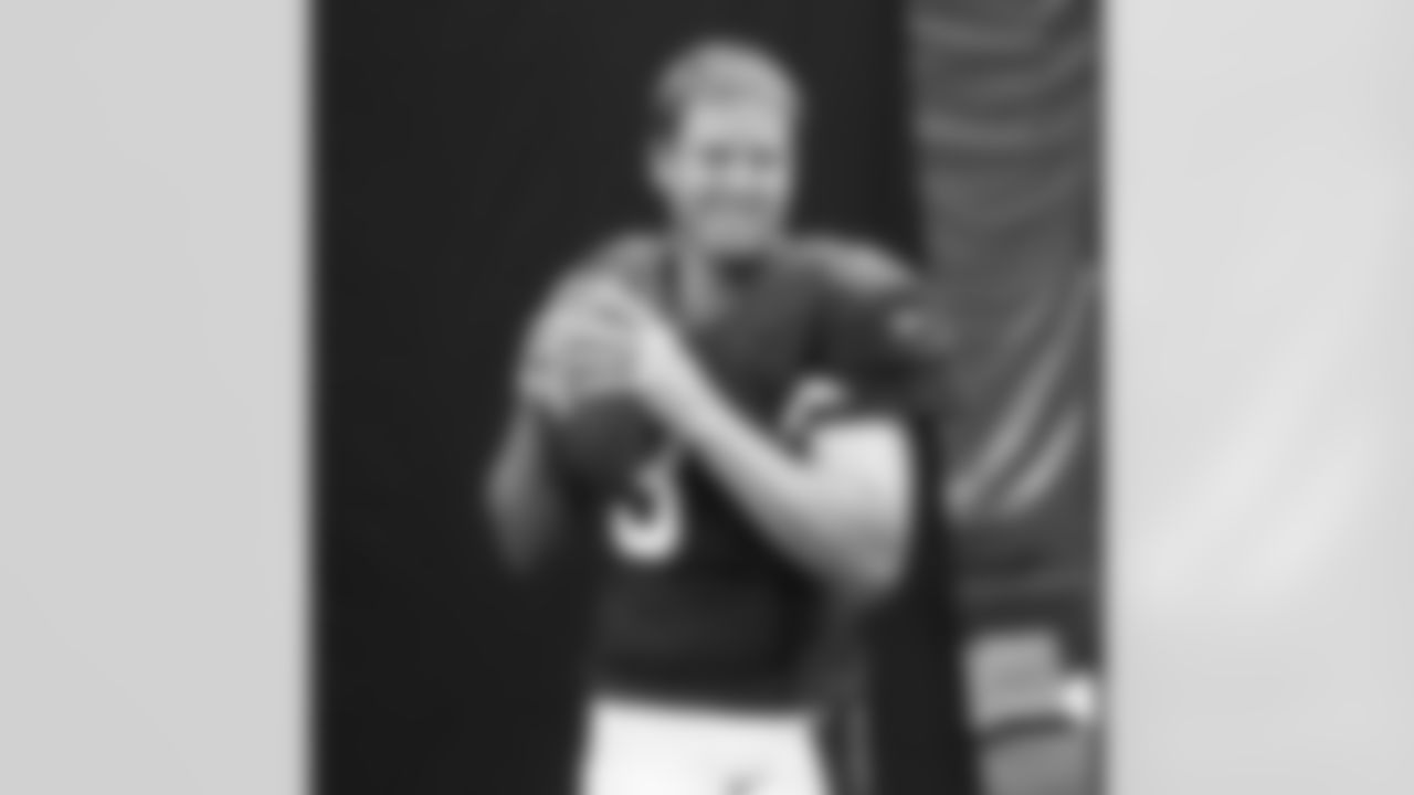 QB Carson Palmer