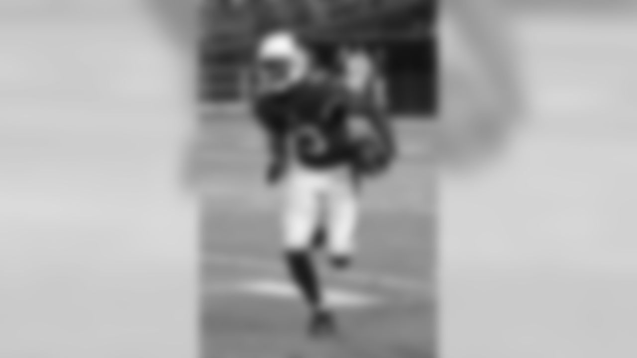 WR Jaron Brown