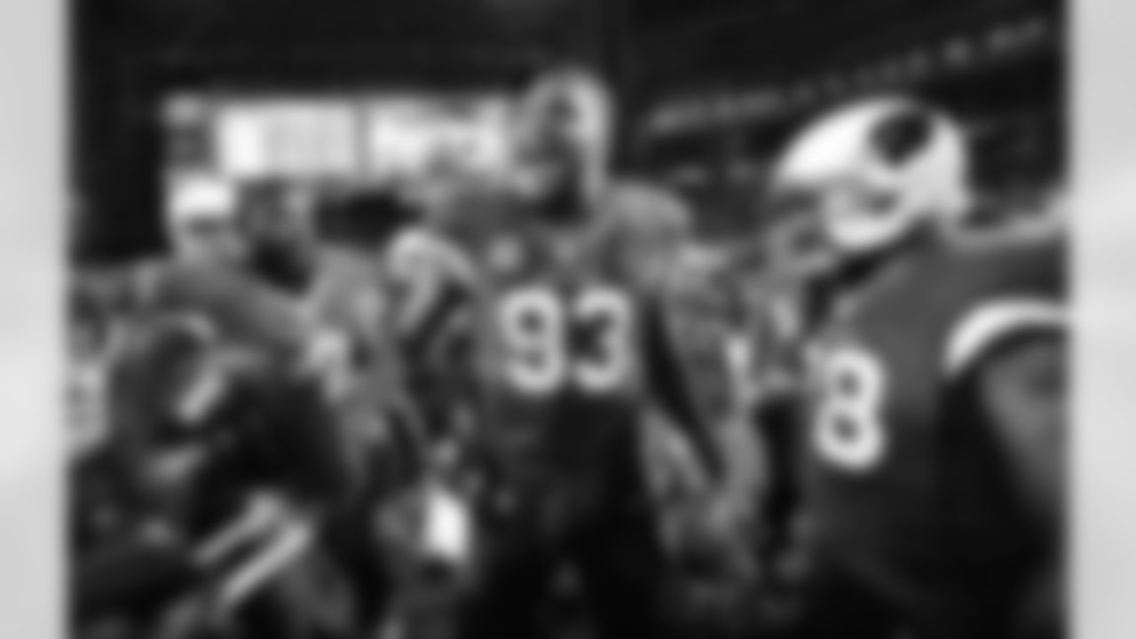DE Calais Campbell