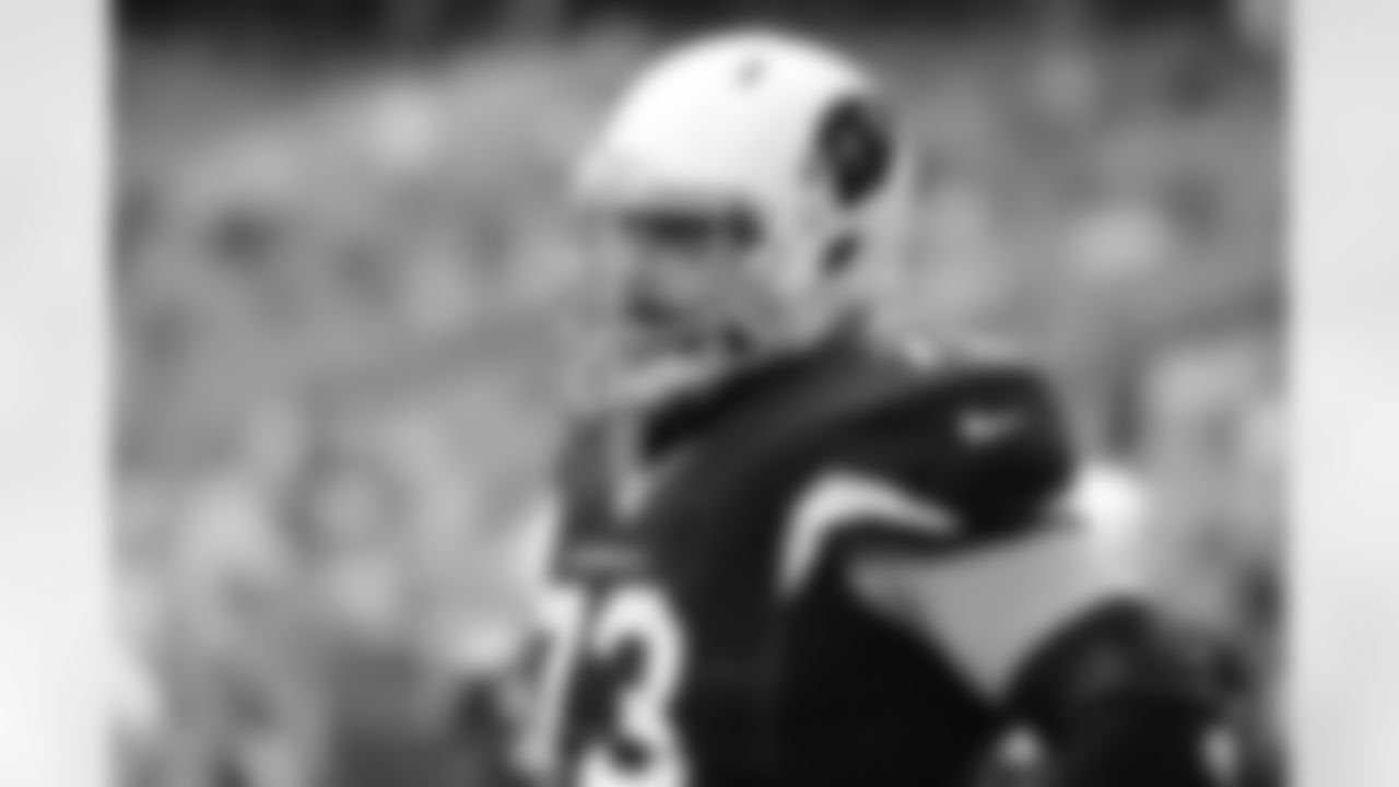 Right tackle Eric Winston