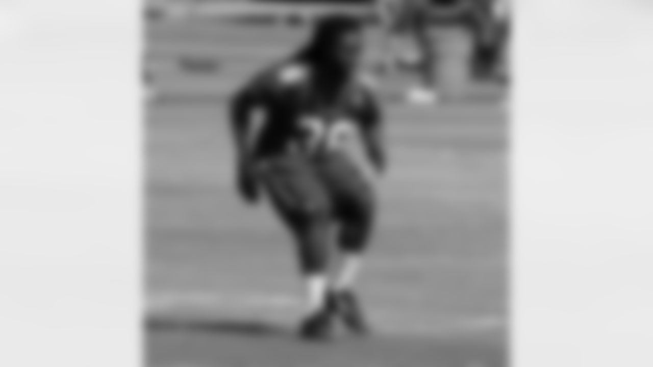 CB C.J. Roberts