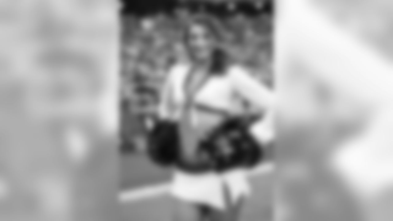Images of Cardinals cheerleader Skye during the 2018 season