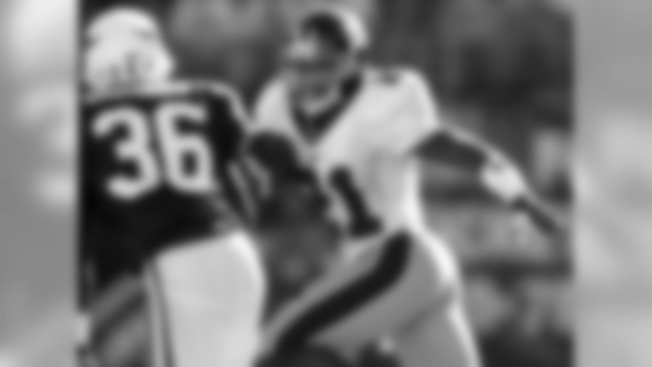 2000: CB David Barrett, Nebraska