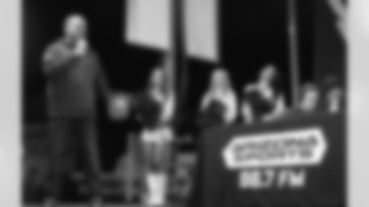 San Tan Ford's Tim Hovik gives away a car