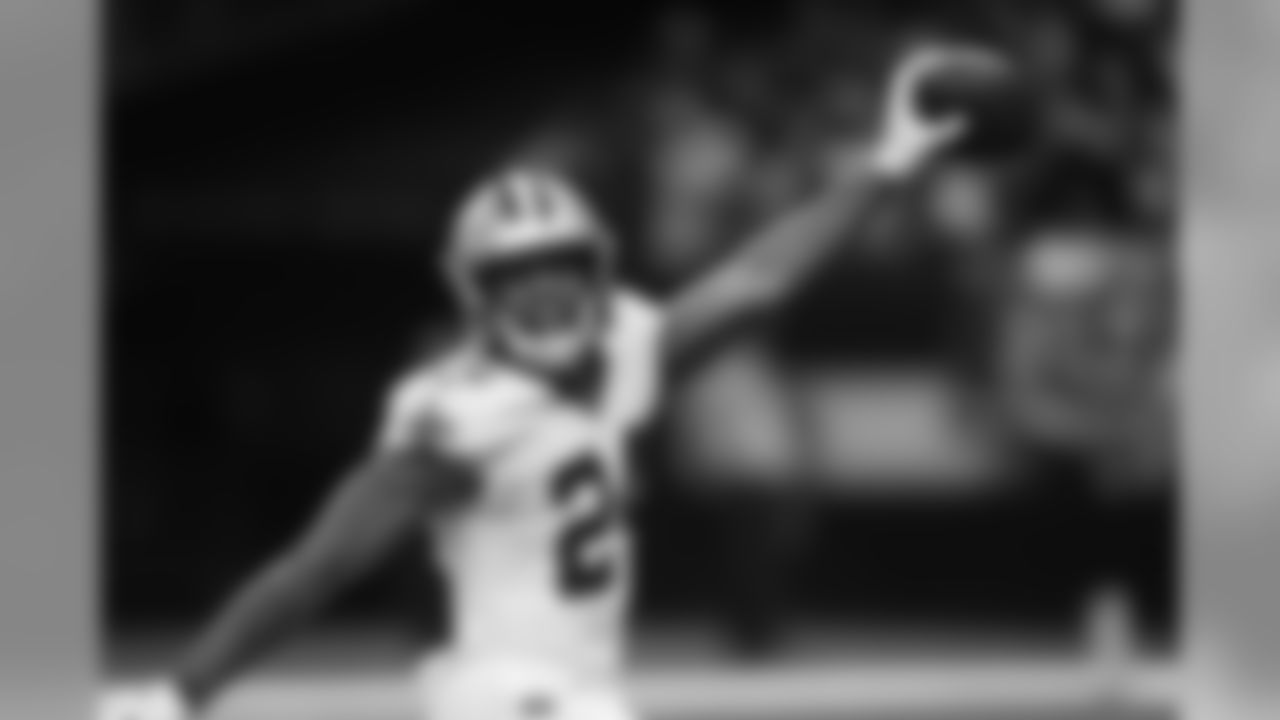 S Vonn Bell