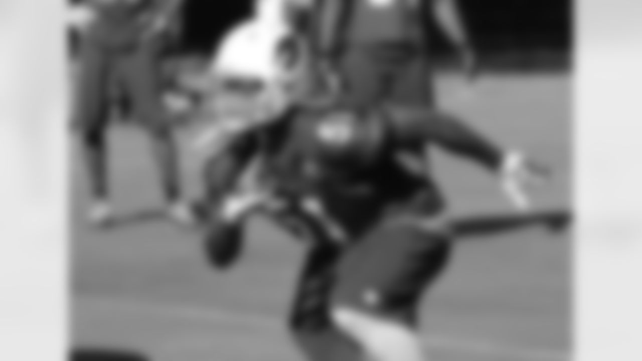LB Kevin Minter