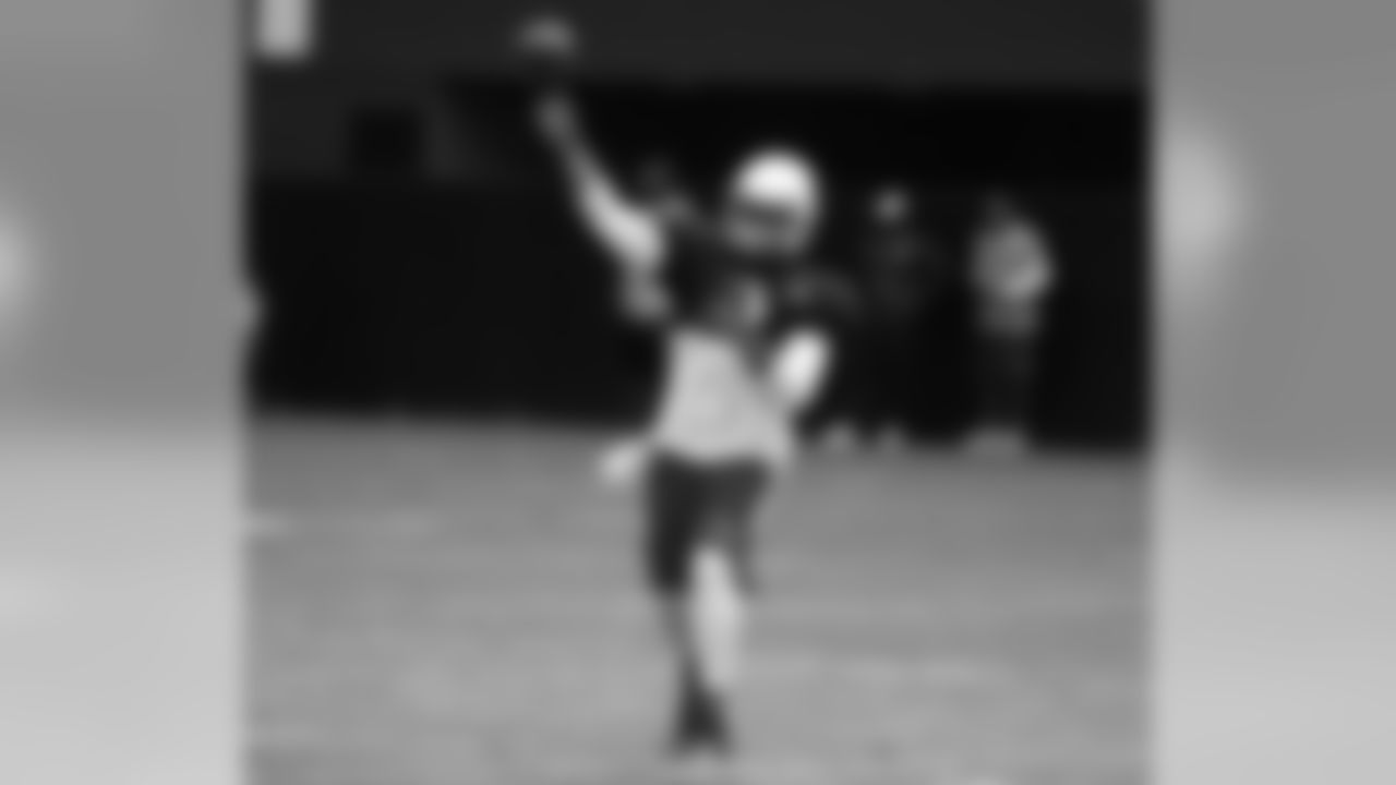 QB Phillip Sims
