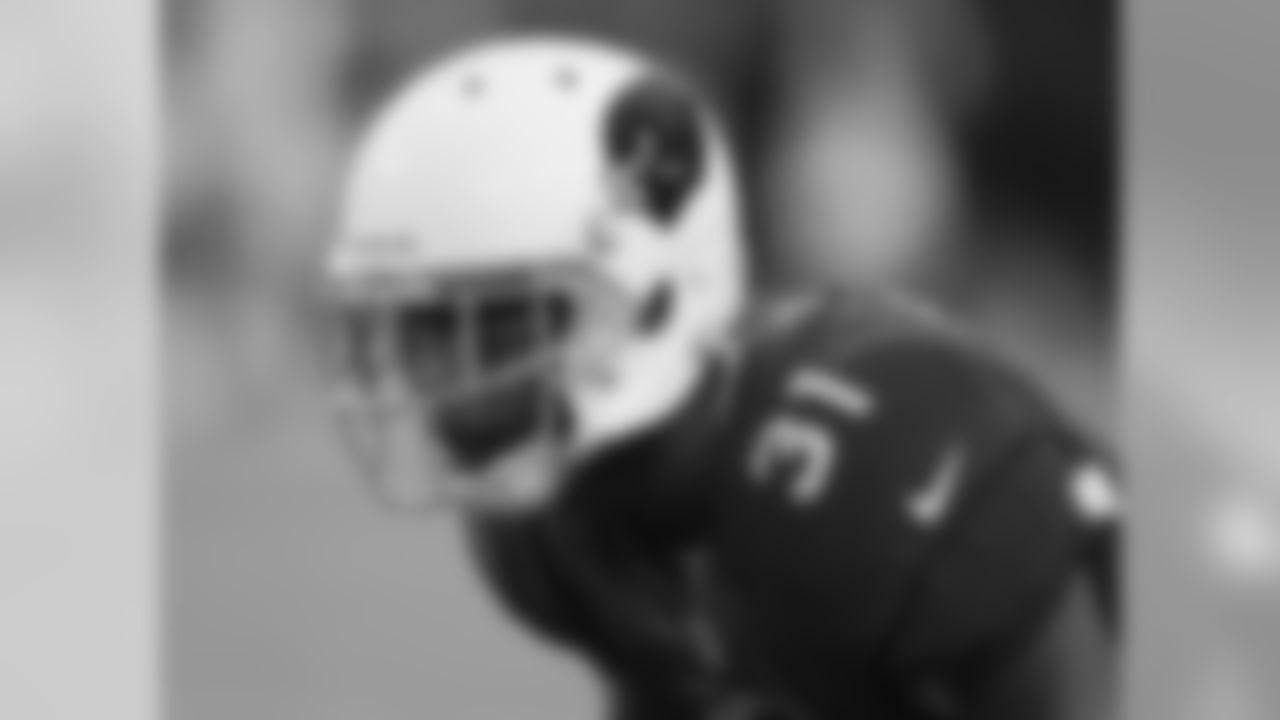 Bethel lines up at cornerback against the Colts