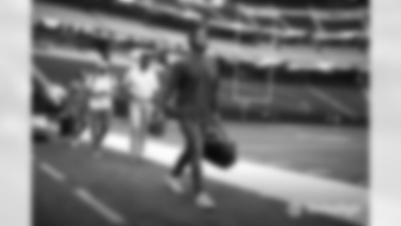The Arizona Cardinals during the 2022 regular season game between the Arizona Cardinals and the Las Vegas Raiders on Sunday, Sept. 18, 2022 in Las Vegas, NV.