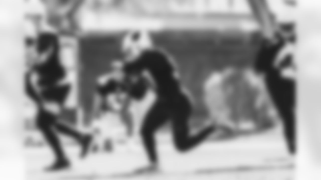 RB D.J. Foster