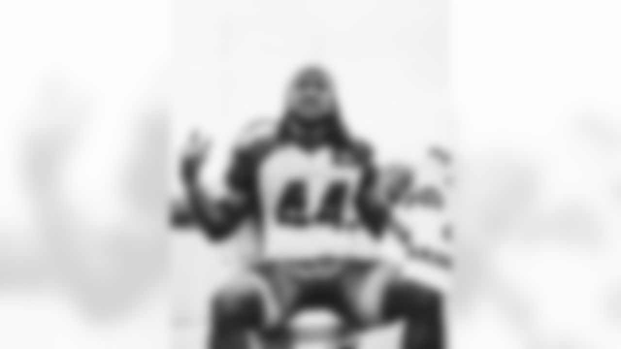 OLB Markus Golden