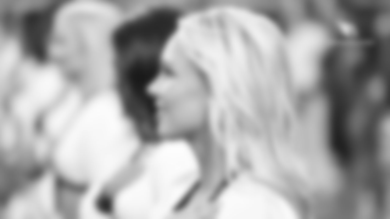 Images of Cardinals cheerleader Davis from the 2018 season