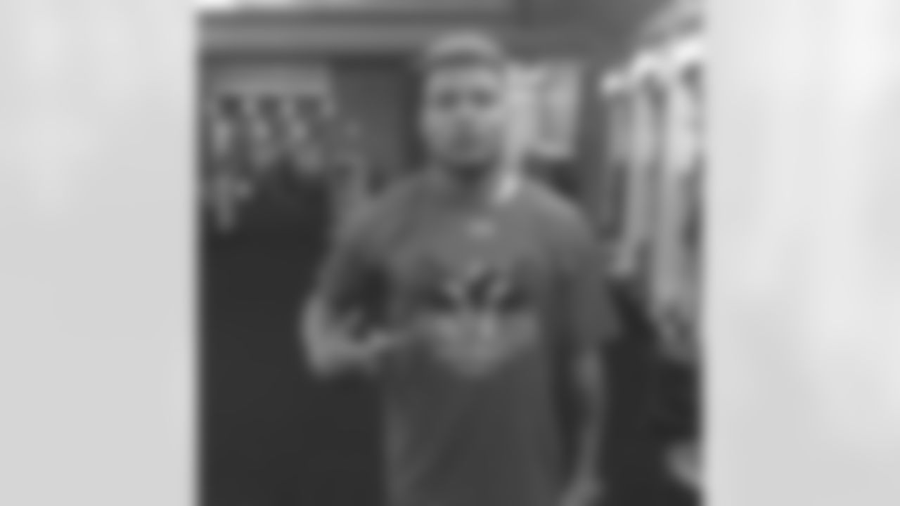 S Tyrann Mathieu (@devine_mathieu) in an Auburn shirt after losing a bet to CB Jerraud Powers
