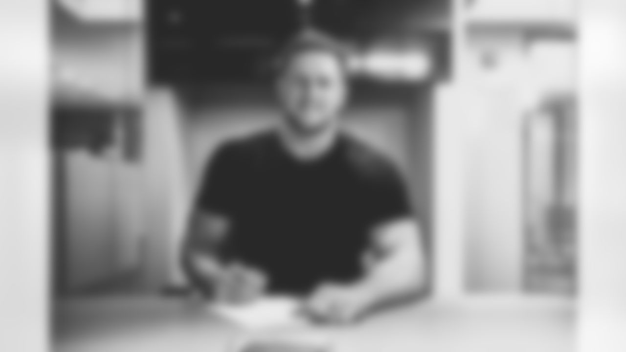 Arizona Cardinals defensive end J.J. Watt (99)