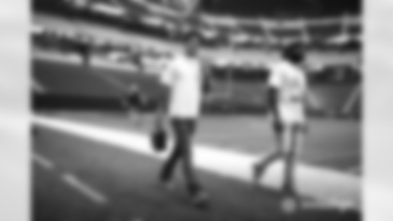 The Arizona Cardinals during the 2022 regular season game between the Arizona Cardinals and the Las Vegas Raiders on Sunday, Sept. 18, 2022 in Las Vegas, NV.
