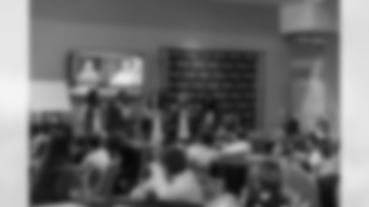 The Arizona Cardinals hosted 100 students from ICAN for a Cardinals Career Day that included a front office panel at the Dignity Health Arizona Cardinals Training Center and STEAM educational labs at Main Event with Cardinals Cheerleaders and Big Red.