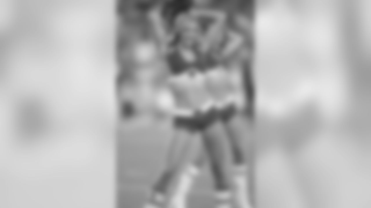 Images of the Cardinals cheerleaders at the Cards-Falcons game.