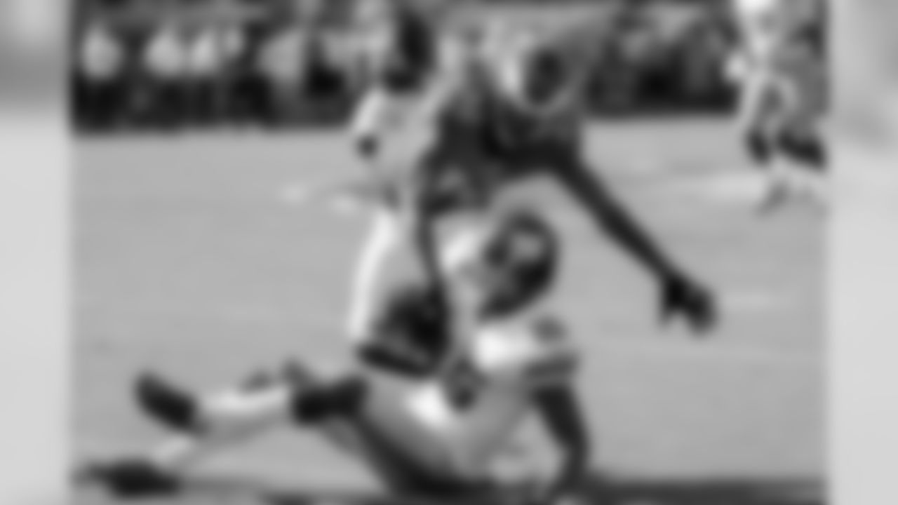 CB Jalen Mills