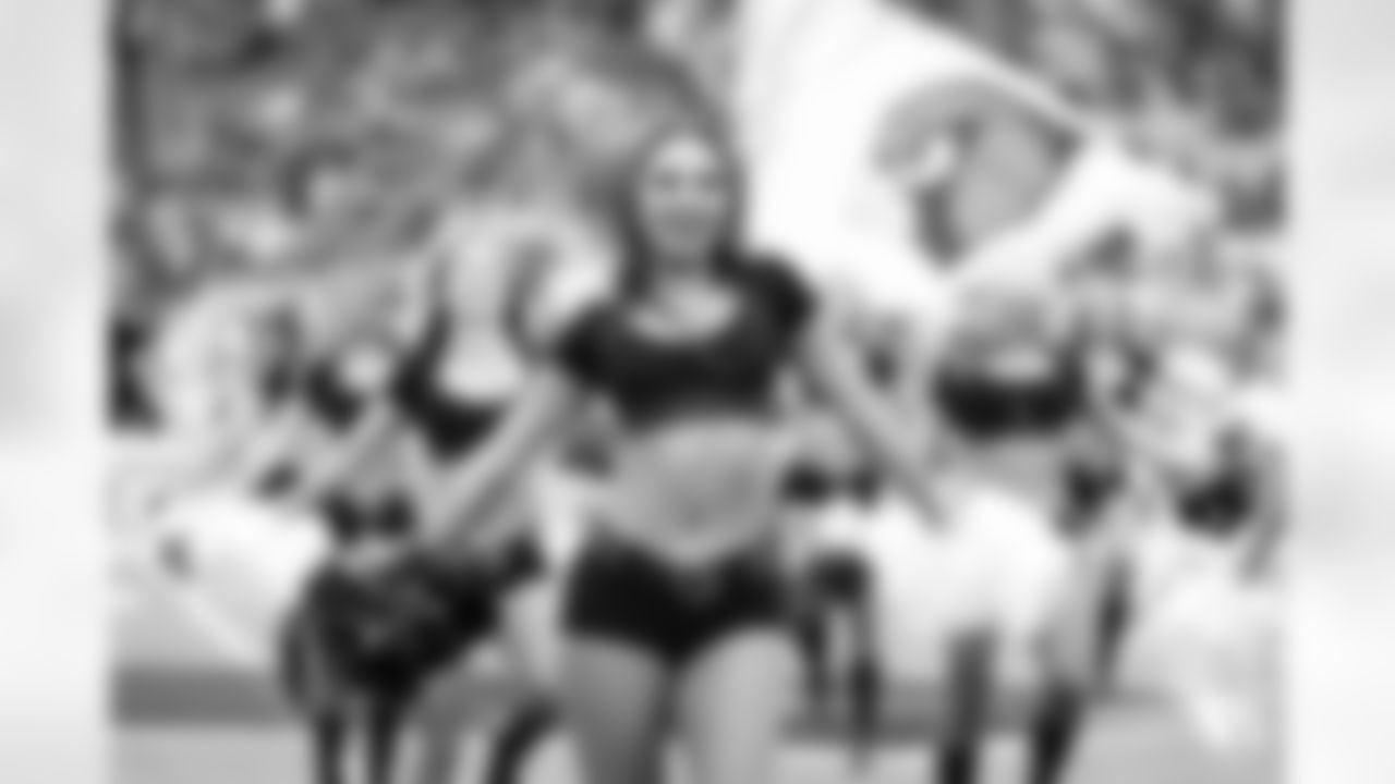 The Arizona Cardinals Cheerleaders during the Week 5 game against the Cincinnati Bengals on Sunday, Oct. 8, 2023.