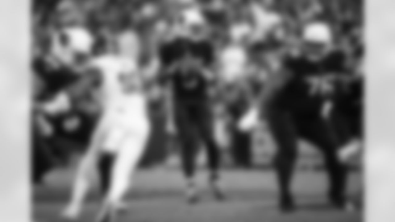 Arizona Cardinals quarterback Joshua Dobbs (9) during the Week 1 regular season game between the Arizona Cardinals and the Washington Commanders on Sunday, Sep 10, 2023 in Landover, MD.