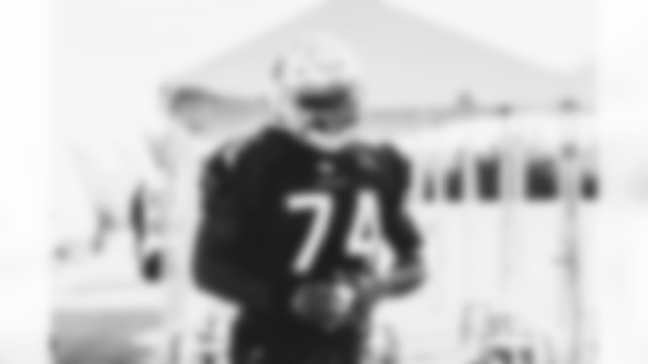 T D.J. Humphries