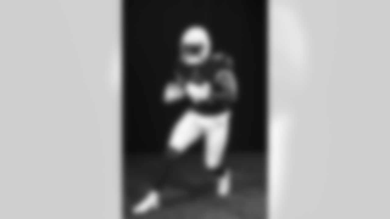 Arizona Cardinals running back Darrel Williams (24) poses for a photo during Cardinals Media Day on Monday, June 13, 2022 in Tempe, AZ.