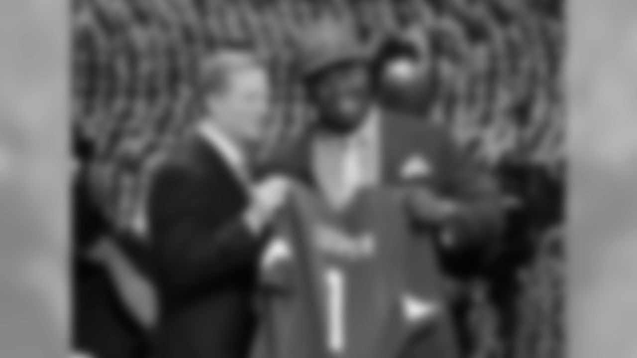 OG Jonathan Cooper poses with commissioner Roger Goodell at the draft.